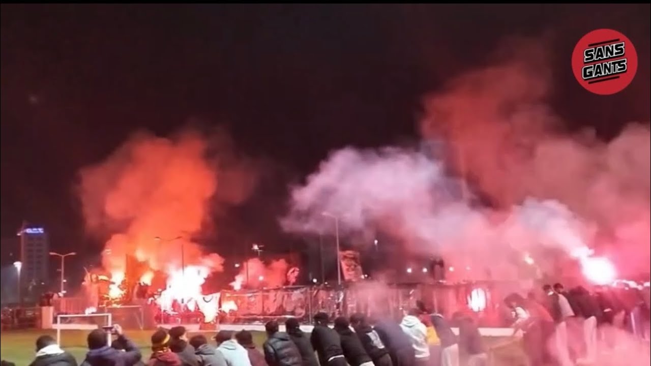 كراكاج خيالي من جماهير الترجي في الحديقة ب قبل مواجهة الأهلي ونزول الجماهير للملعب