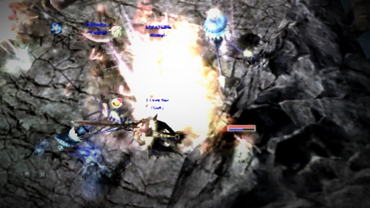 R2 online War  Dizbalance vs Illuminatus II