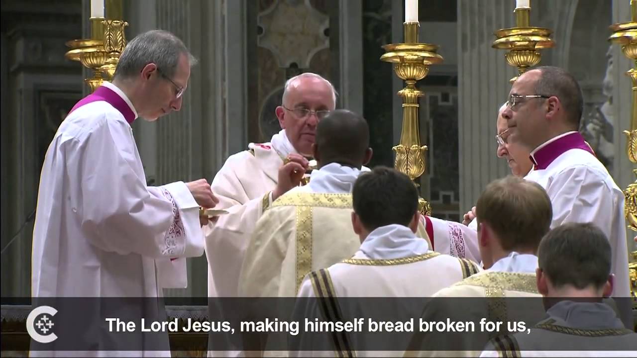 Pope explains Eucharist's power