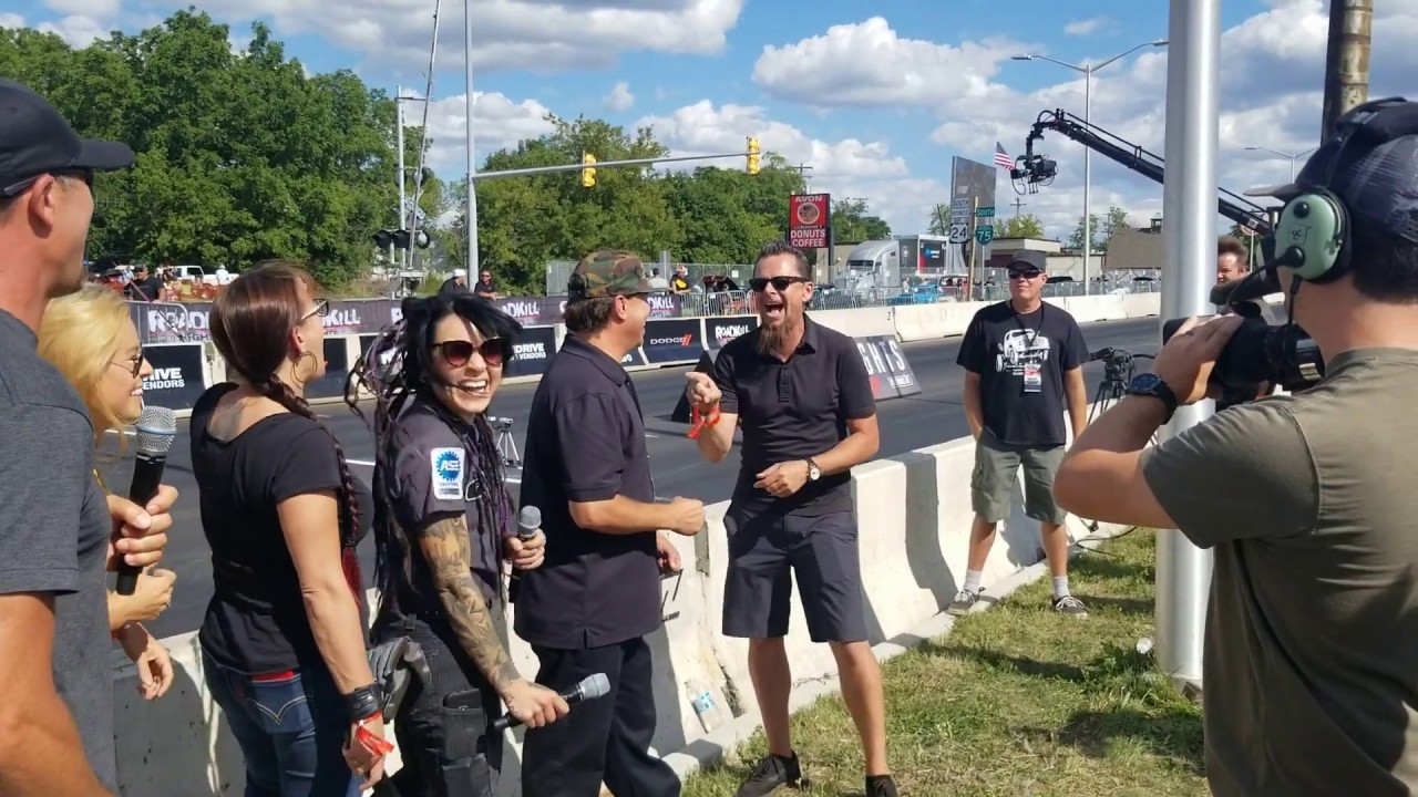 Roadkill Nights 2019 Dave Kindig vs Bill Carlton Paper Rock Scissors