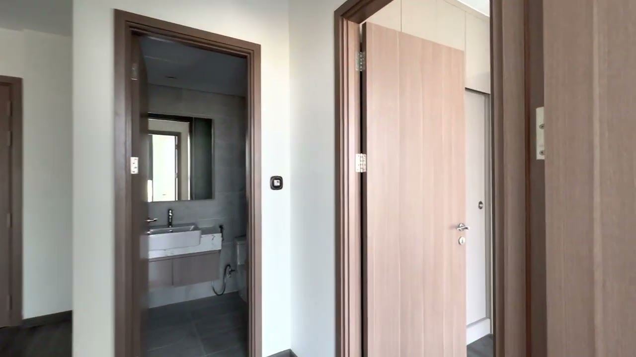 Căn hộ 2PN R1.0312A19 cao cấp The Zenpark view bể bơi v&agrave; hồ 28ha của Th&agrave;nh phố
