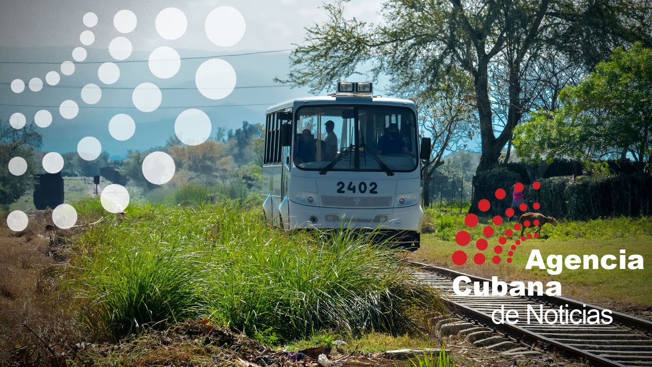 Inicia ferrobús en Holguín recorrido por la ruta del Chan Chan