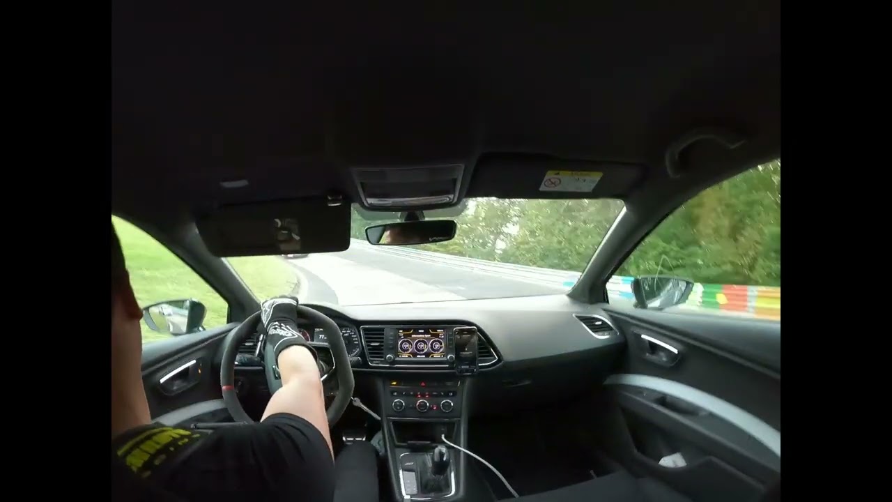 N&uuml;rburgring TF Green heel driving days