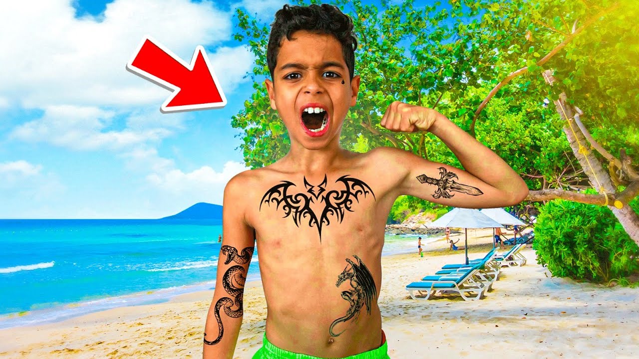 سافرنا مع أخي صغير إلى البحر  🌊😨 شوفوا شنوا وقع 🔥🥶