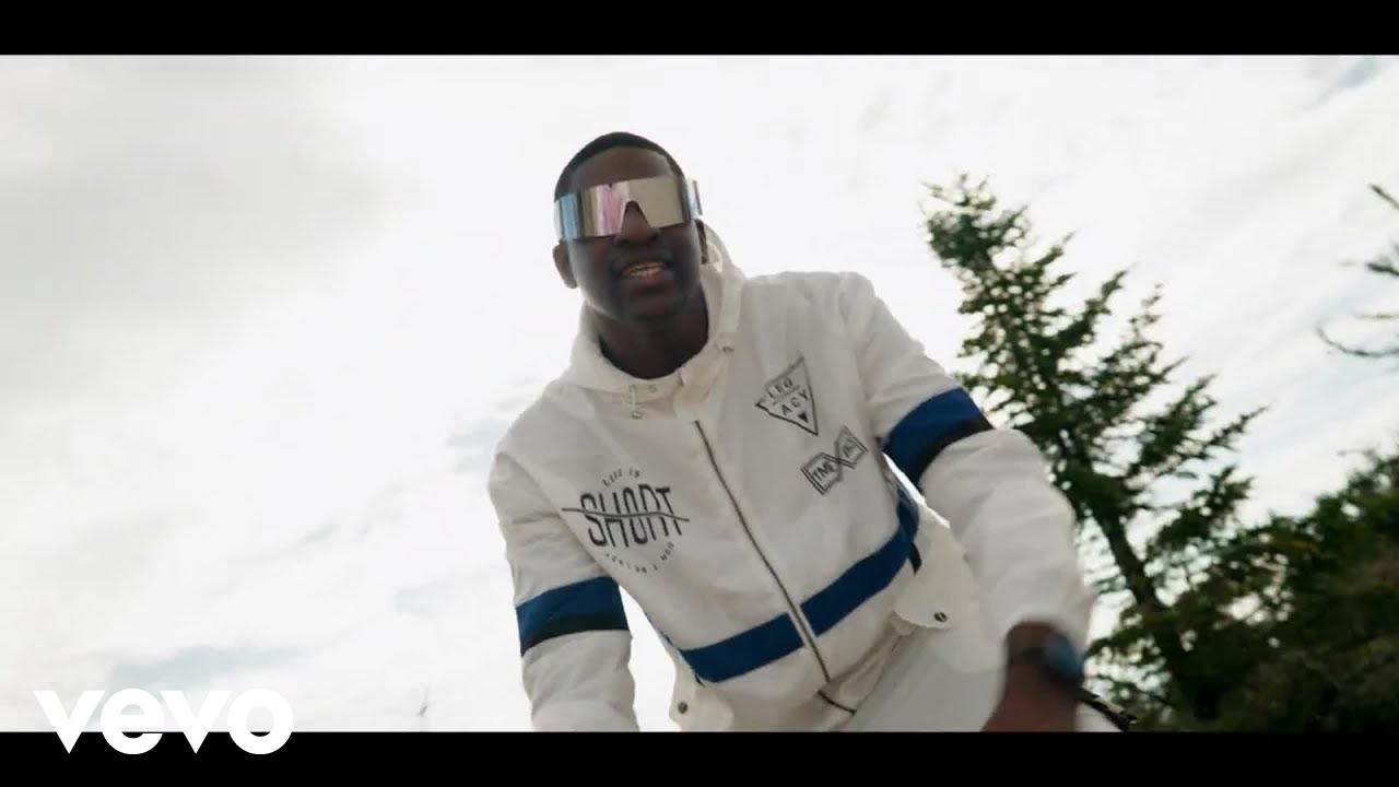 Akamai - Lie Lie (Official Music Video)