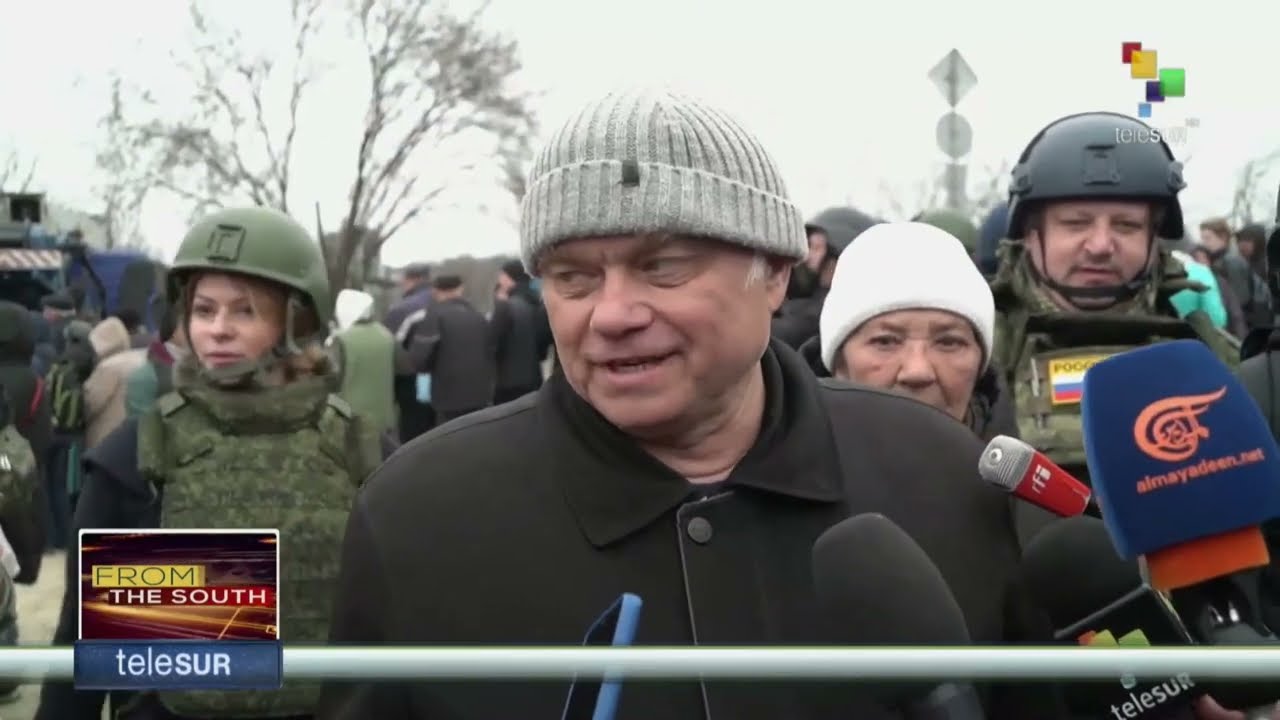 Citizens of Mariupol show consequences of sustained fighting against the Azov battalion
