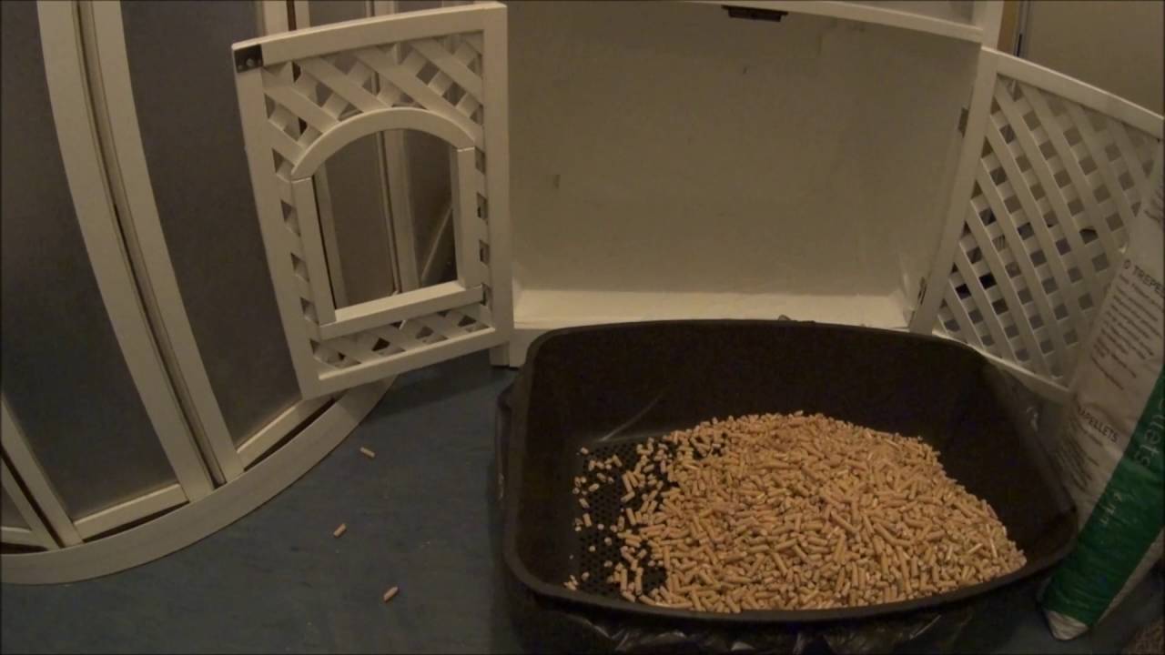 Natural Wood Pellets Perfect In Cat Toilet