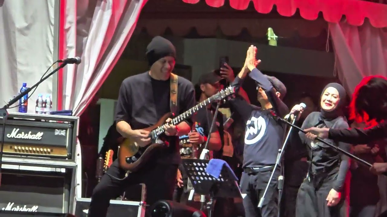 (4K) Atmosfer Luar Biasa Konser DEWA 19 | DEWA 19 feat VIRZHA & ARI LASSO | OKTOBER 2025 LAMPUNG 