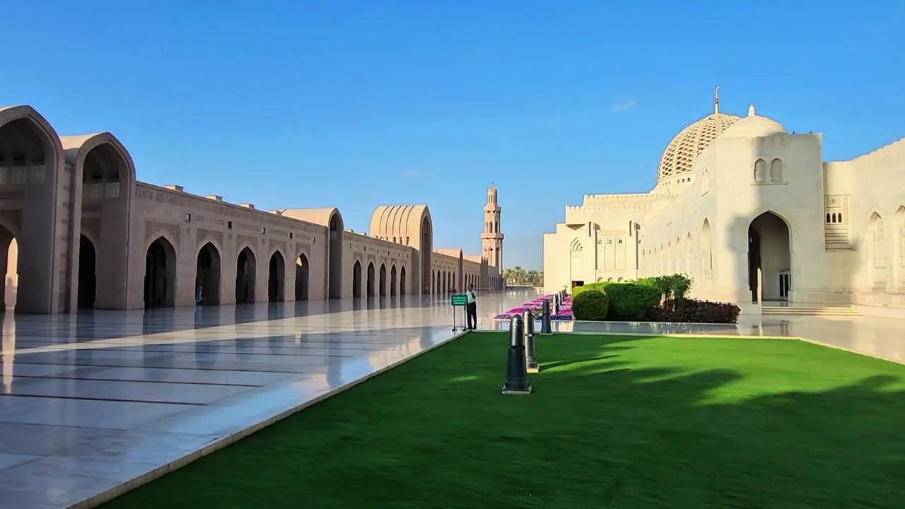  Inside Oman’s Majestic Sultan Qaboos Grand Mosque 😍🇴🇲MOSQUE #SultanQaboosGrandMosque #MuscatOman