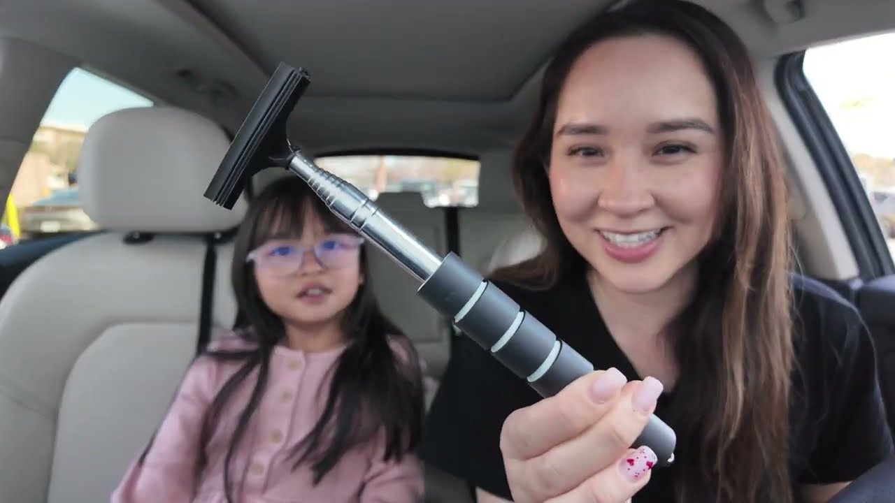 Cathy Nguyen: What’s In My Vin(Fast!) 🚗✨