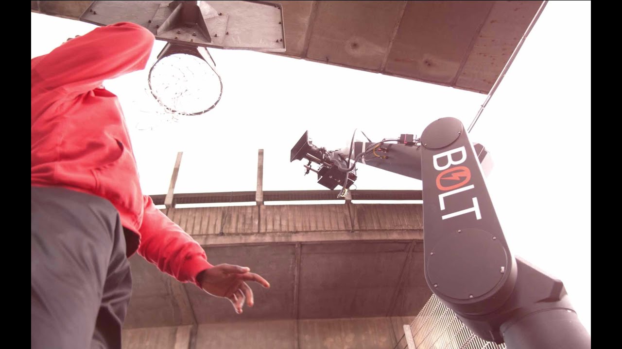 Bolt on Track in Urban Sport Shoot by MrMoco - Behind the Scenes