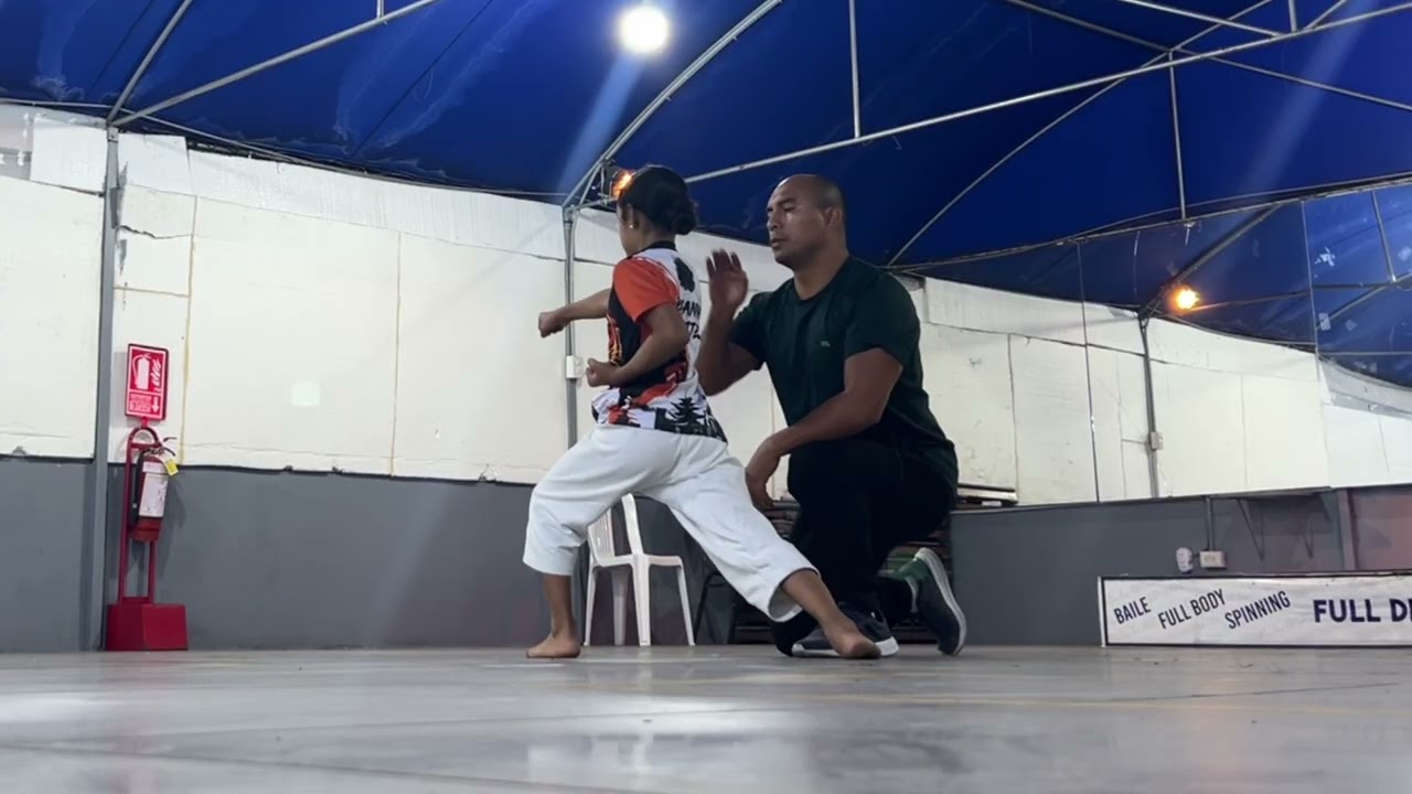 👉 Entrenando Gyaku Tsuki con Giro | Karate con Sensei Jimmy Moreno
