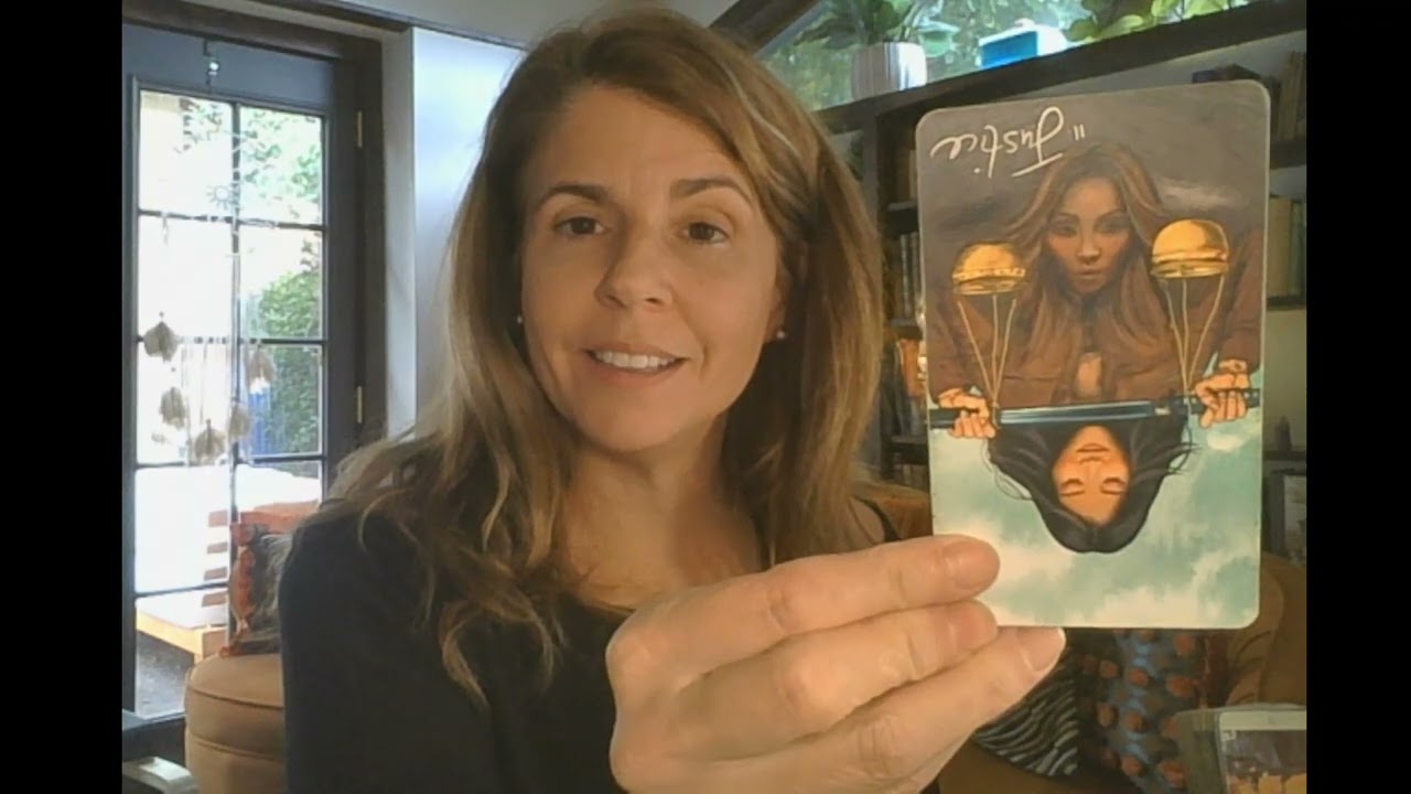 Psychic Tarot | Toxic feminine👿 treated you as scapegoat. You're seeing this person & others are too