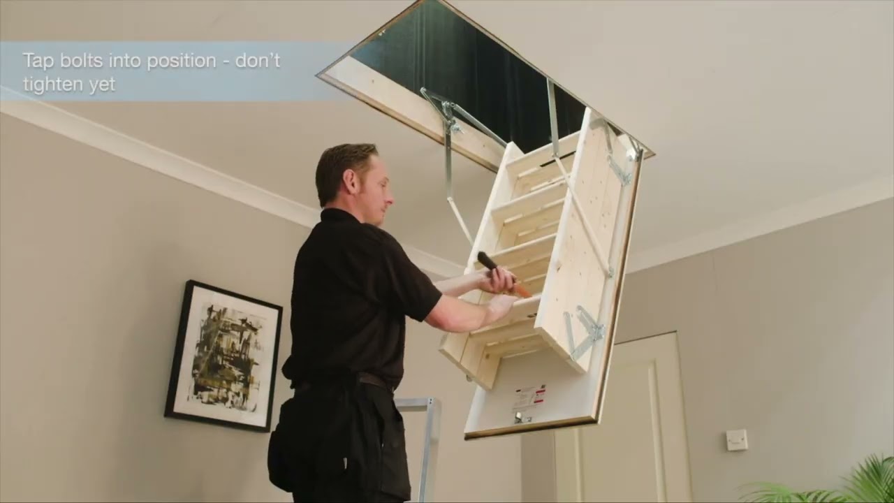 EuroFold Timber Loft Ladder How-To Fit a Loft Ladder | Screwfix