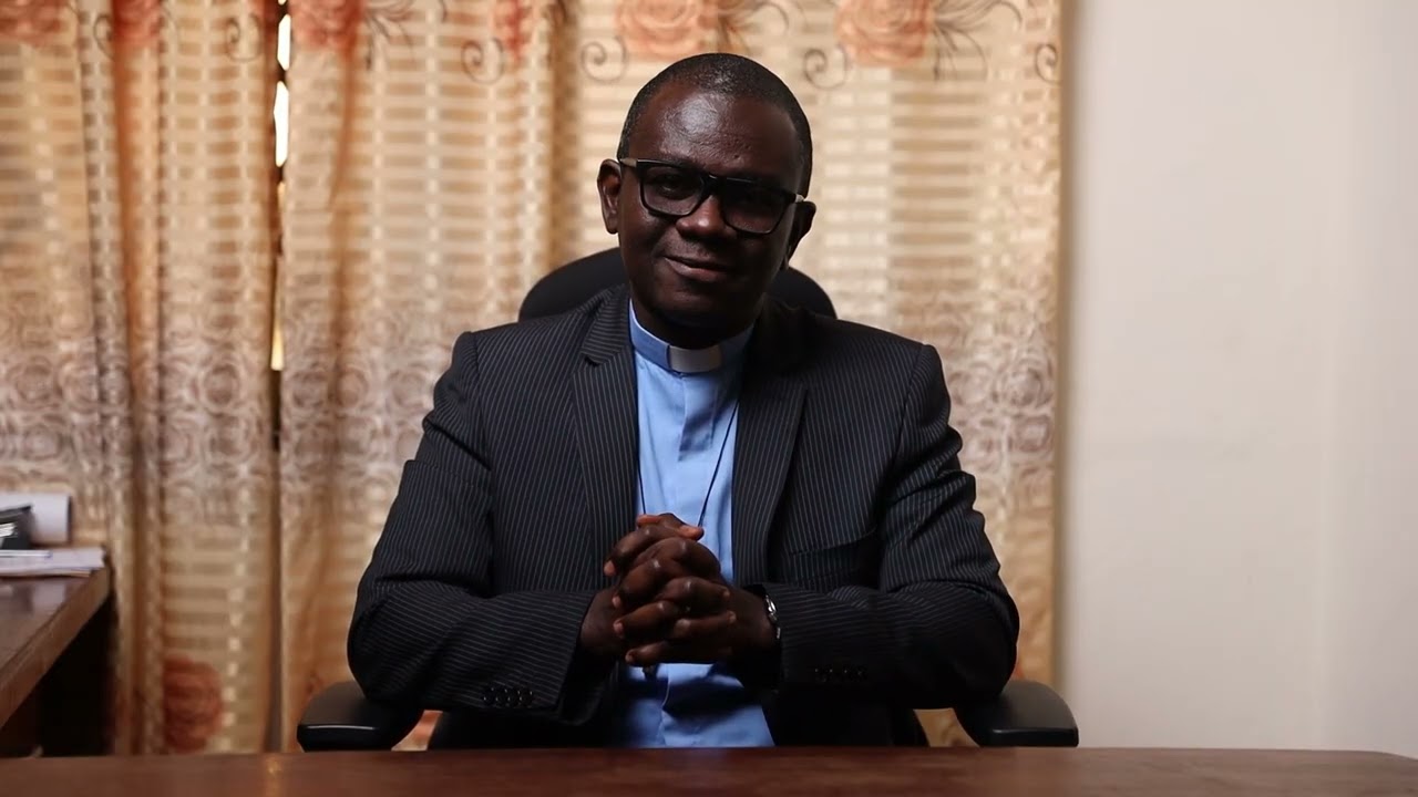 Episode 6 - MHB 25, Round The Lord In Glory Seated