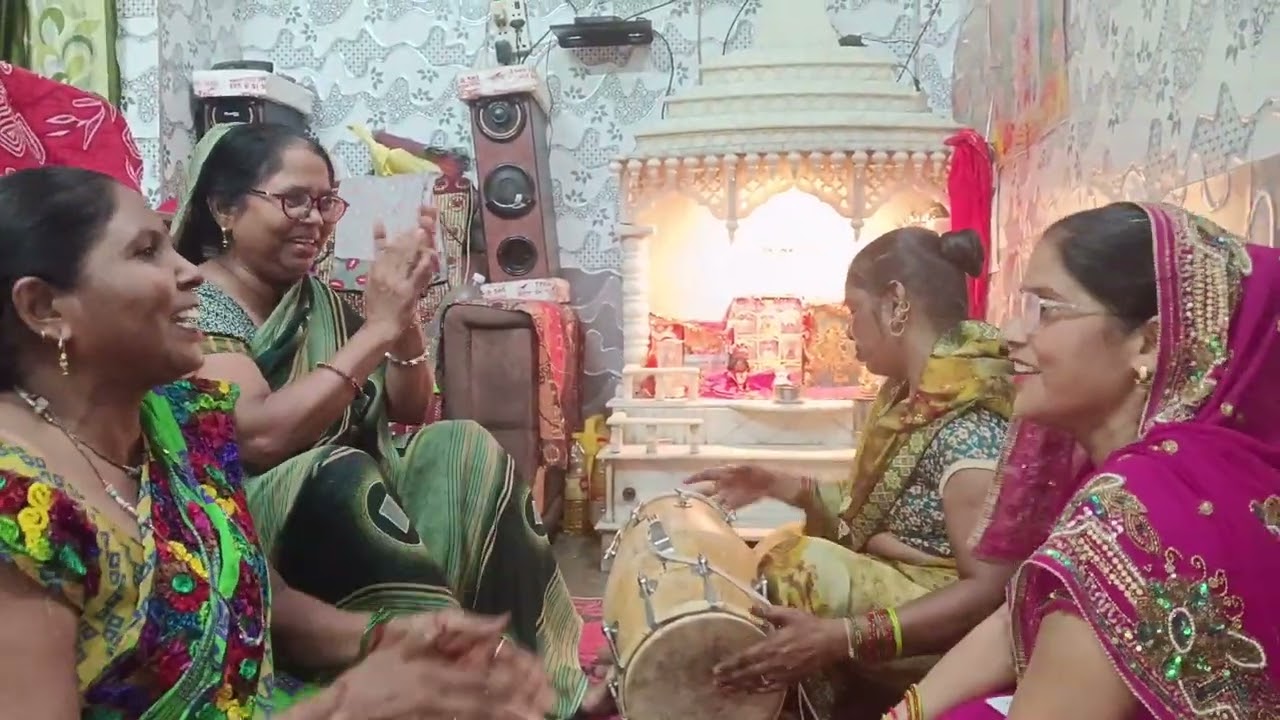 गणेश चतुर्थी पर बहुत सुंदर भजन 💐💐💐💐 लेकर आई हुं आप सब बहनों के लिए 🙏🙏🙏🙏