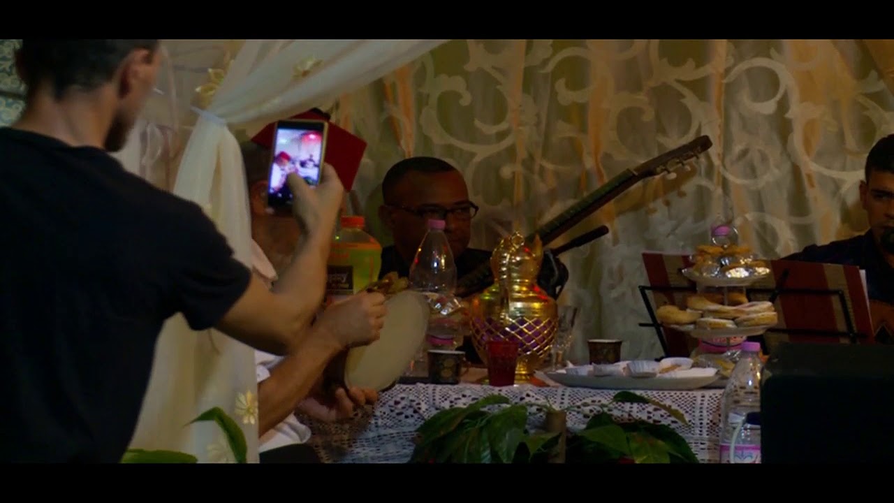 Madjid Talbi nebki 3la dnoubi 
مجيد طالبي نبكي على ذنوبي