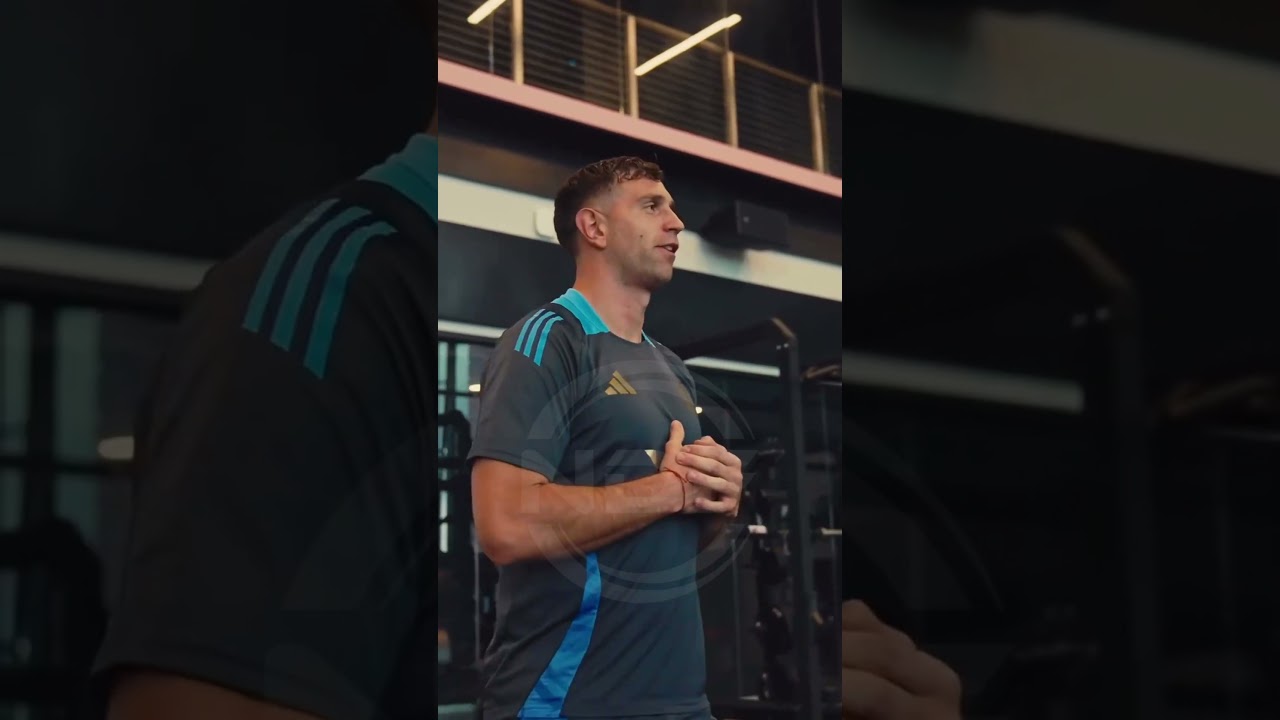 El Dibu Martinez se anim&oacute; a bailar cumbia 😂 #dibumartinez #martinez #argentina #futbol #astonvilla