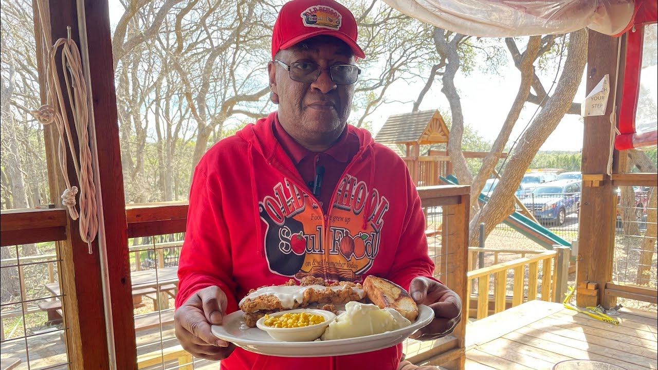 WHO HAS THE BEST CHICKEN FRIED STEAK IN TEXAS /EPISODE #4/RICHTER’S ANTLER CAFE/ SPRING BRANCH,TEXAS