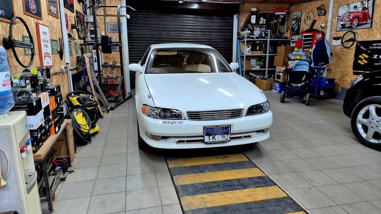 Toyota Mark II Установка бидиодных двухчиповых линз ZORKiY S60 5500K BI-LED 