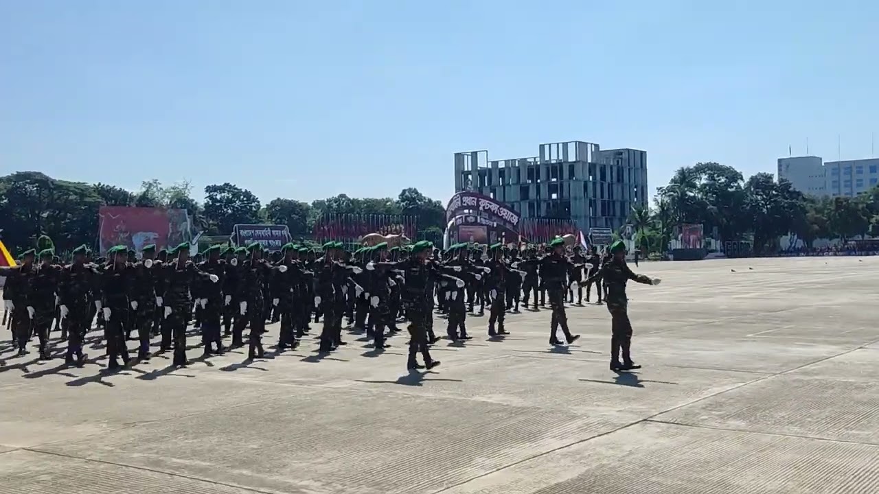সেনাবাহিনী প্রধান কুচকাওয়াজ ২০২৫ ইবিআরসি চট্রগ্রাম। ফিরে যাওয়ার সময়।