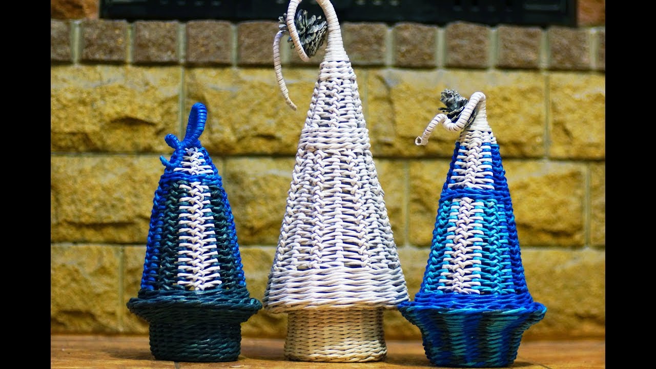 Arbol de Navidad – un recuerdo de tubitos de periodicos