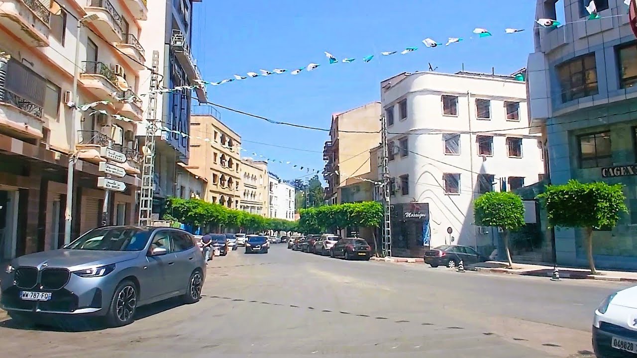 اكتشفو بلدية دالي براهيم في هذا الفيديو الجميل VISITING DELY BRAHIM TOWN
