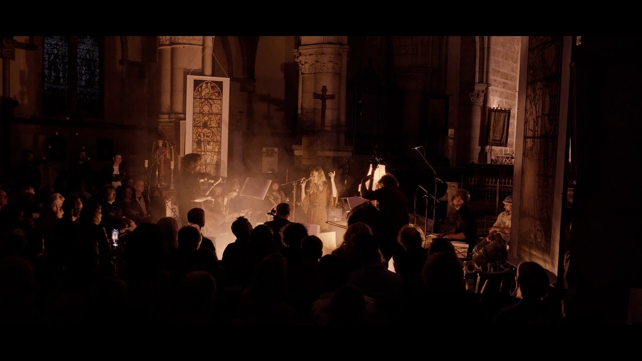 SAMANA 'Two Wrongs' Live in Brighton