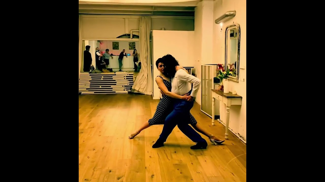 💃🏻 Tango - Masterclass DEMO „VOLCADA“ mit Tango Lugo 🔝 Tango München