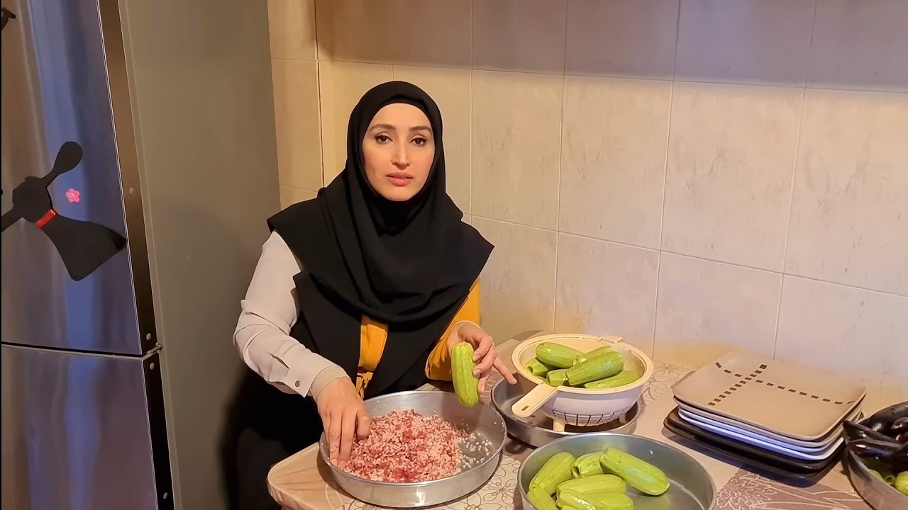 ما بعرف ليش مرت عمي برمضان صارت.. حماية!😨! وصفة جديدة من ايديها 😋