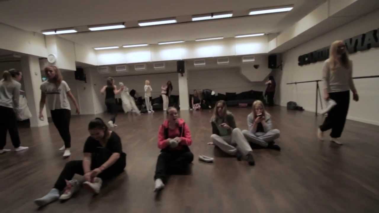 Eric Saade - Scandinavian Dance Academy