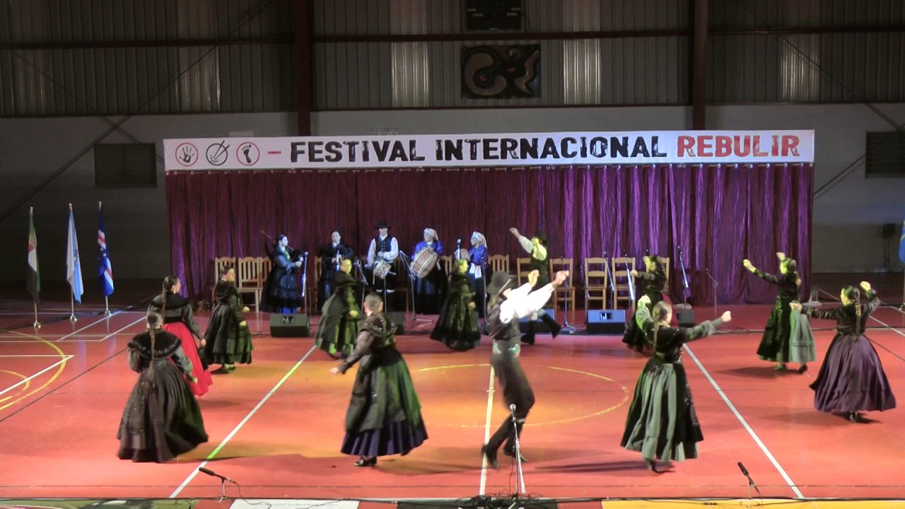 Galician folk dance: Xota e Moliñeira de Vallo (Navia de Suarna)