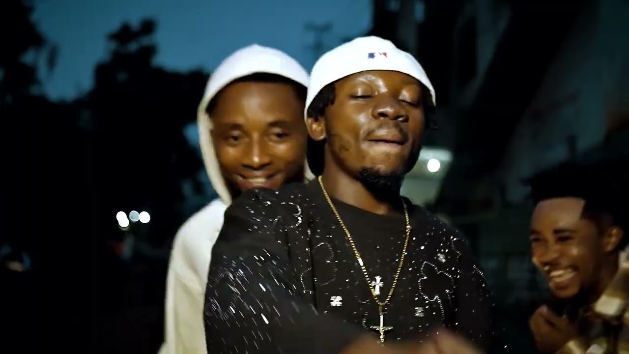 Changer-mwabo junior(Dom'n)feat magic boy officiel music vidéo