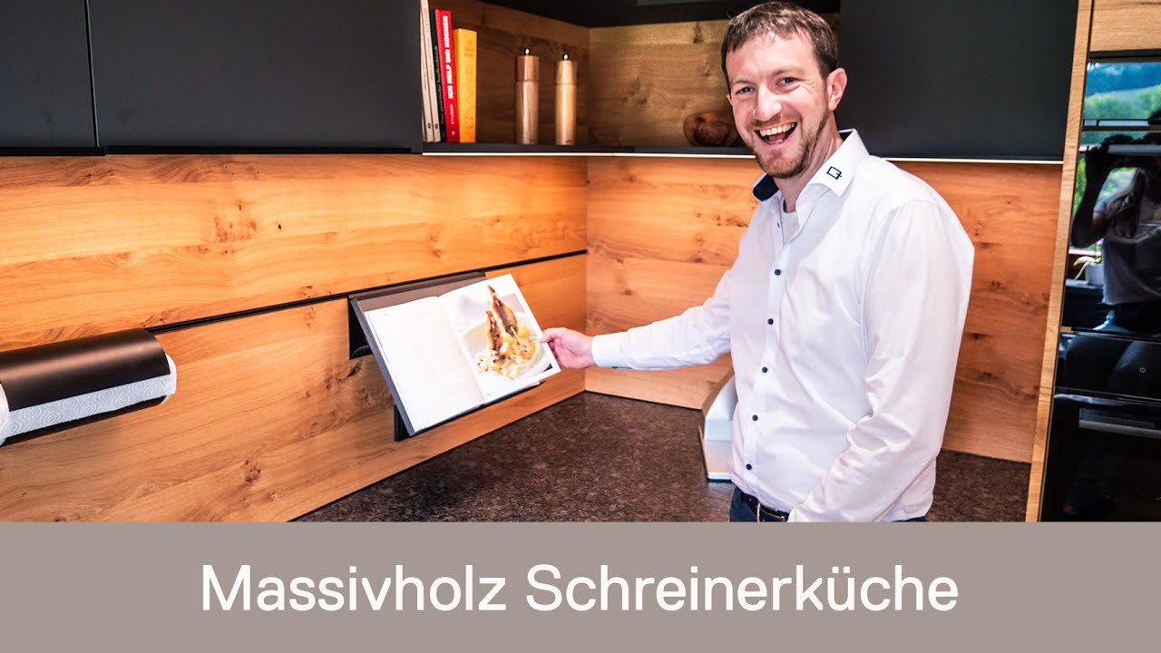 Schreinerküche Massivholz aus Eiche, Küche mit Steinarbeitsplatte