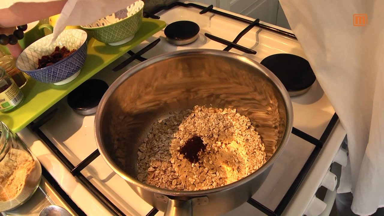 Das gute Laune Frühstücksrezept - Dinkelbrei mit Reismilch und Trockenfrüchten