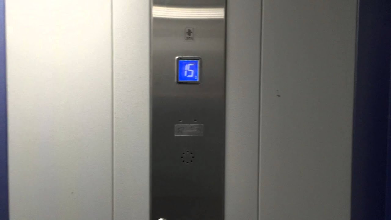 Большой лифт Жк Новокосино