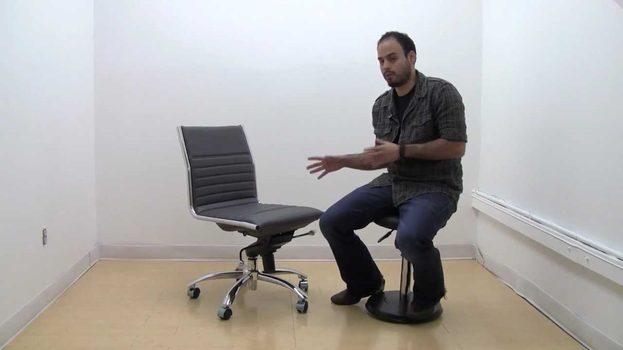 Euro Style_Dirk - Low Back Modern Conference Chair