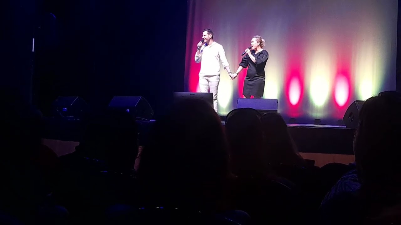 Vágó Zsuzsi, Kocsis Dénes - Szívből szeretni (Rómeó és Júlia)