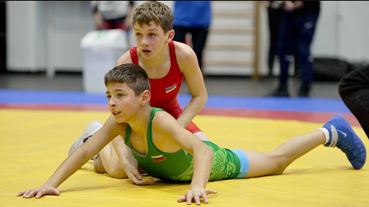 U15 Jürgen Lips (EST) vs Rafael Hovhannisyan (LTU) 41kg. Greco-roman boys youth wrestling.