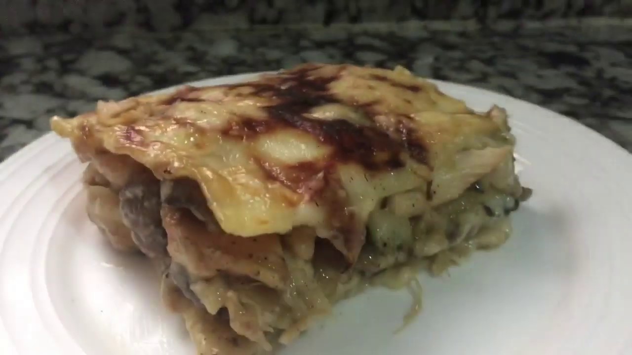 Lasagne poulet et champignons  لازانيا بالدجاج و الفطر