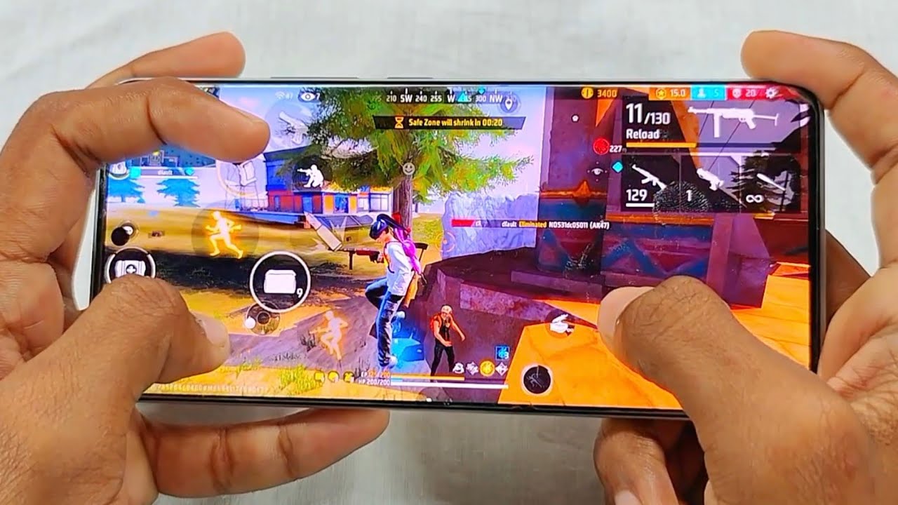 Solo Vs Squad Handcam 🎀 Redmi Note 13 Pro Plus 📲 Free Fire Gameplay 🎯