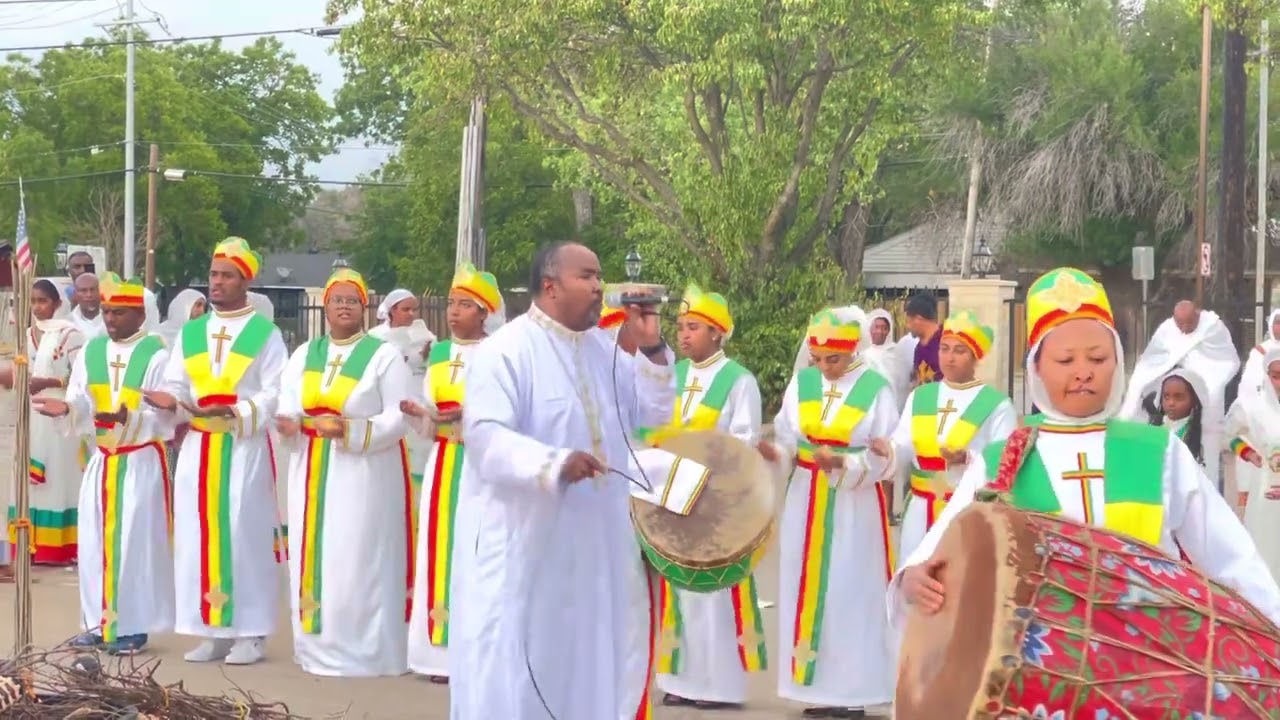 አበረታኝ ፍቅርህ ዘማሪ ዳግማዊ ደርቤ