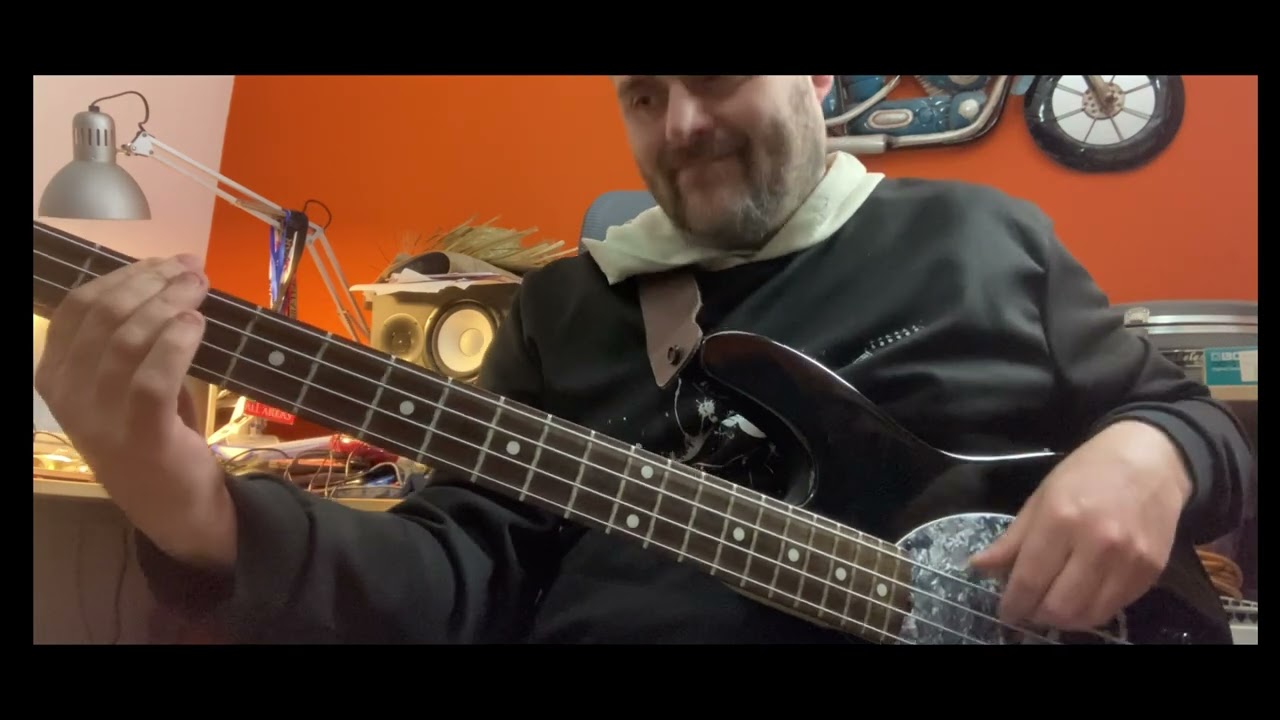 Umberto Tozzi - Gli Altri Siamo Noi BASS Cover