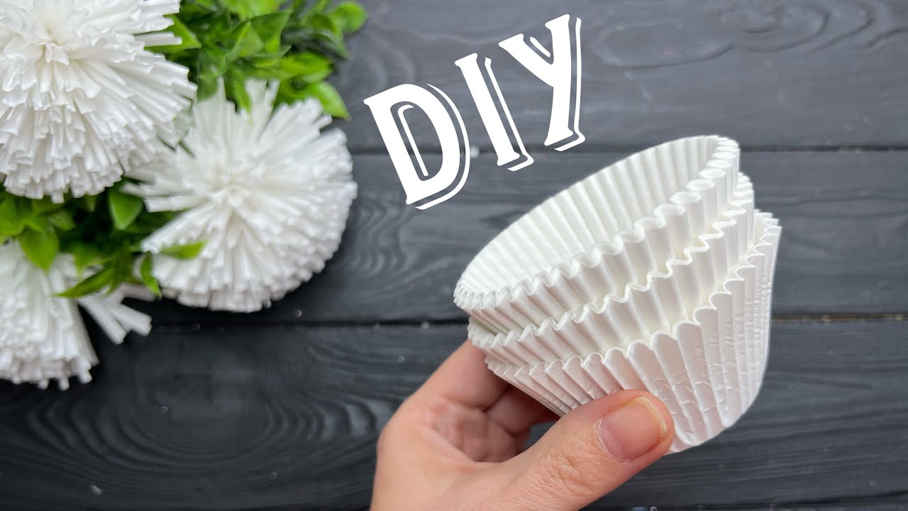 Amazing Idea with Cupcake Liners Paper Craft Paper Flowers DIY