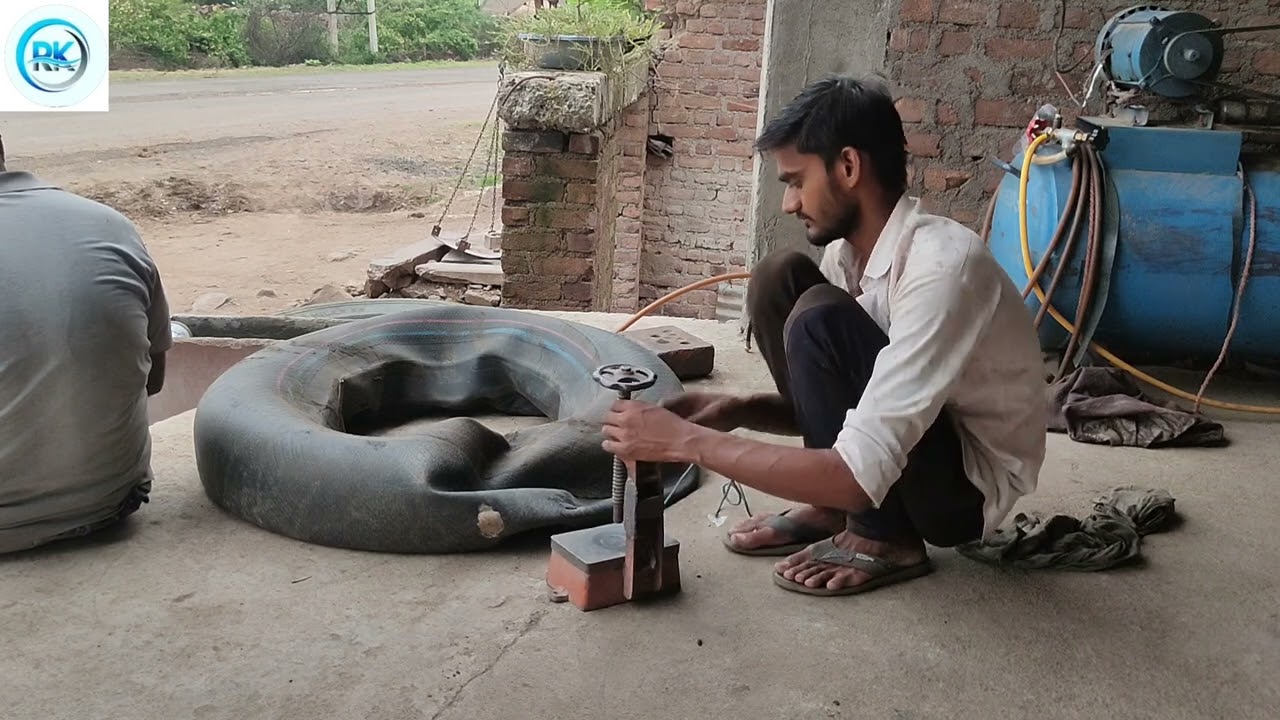 Tilori ka tyre sudharne ki kamplit #video #automobile #trending #rizwan #viral #love #speed #live