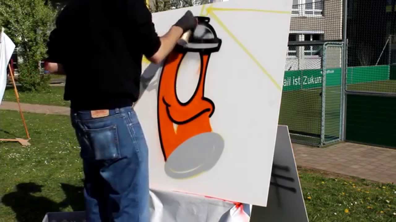 Kid Crow Graffiti Spray Painting