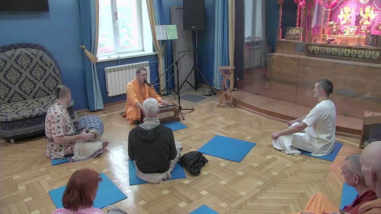 Киртан в честь дня явления Адвайты Ачарьи! Прямой эфир через restream.su