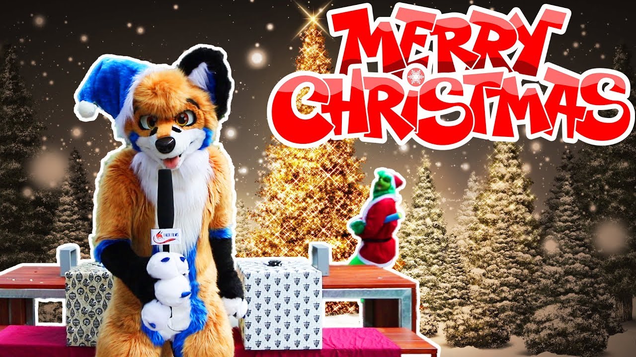 Faux's Xmas Giveaway! Merry Christmas Fluffbutts