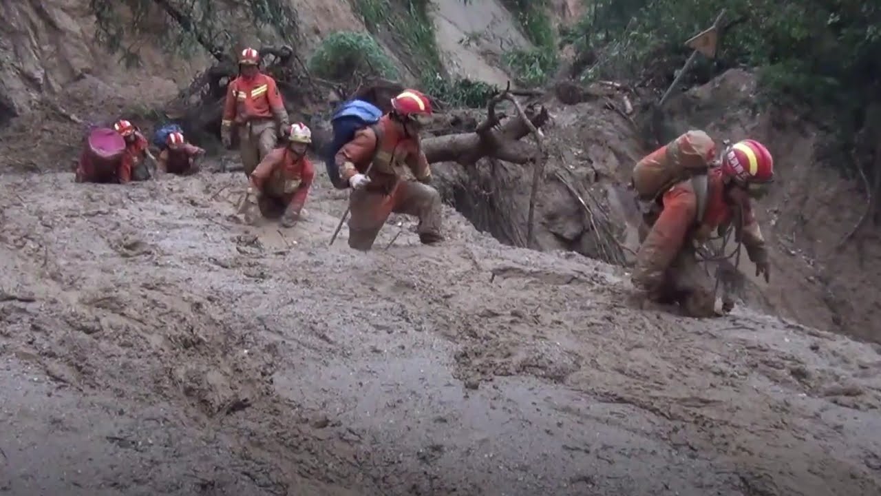 Massive floods hit China