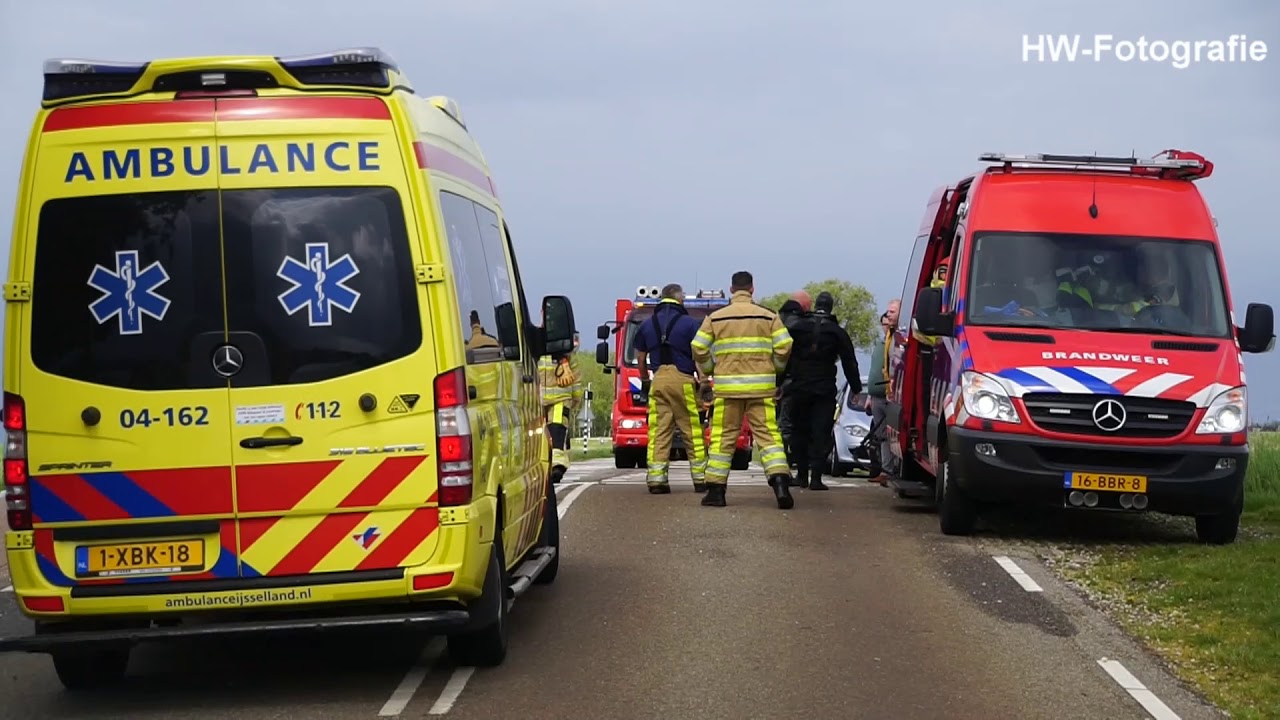 Veel hulpdiensten opgeroepen voor omgeslagen punter